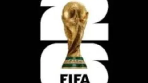 独行侠遭连败，东契奇力挽狂澜，欧文高效发挥，基迪失误连连